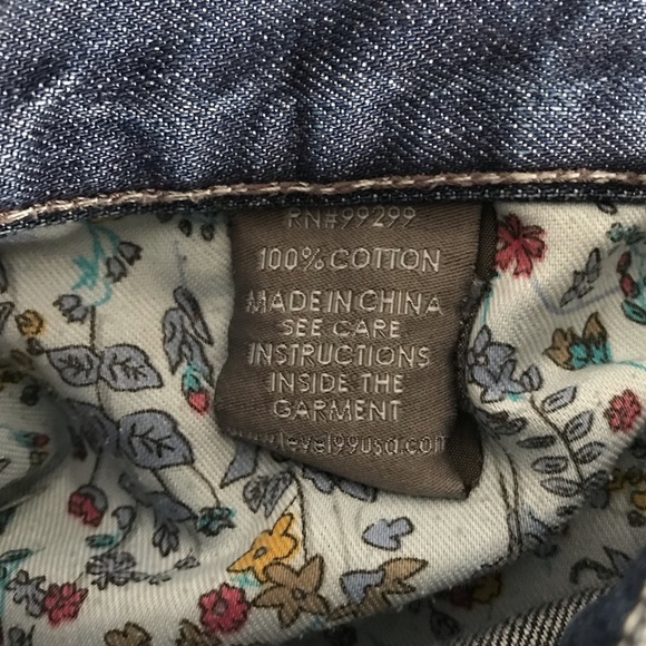 Level 99 Distressed Boyfriend Jeans Size 29 Blue Casual Pockets Cotton - Picture 11 of 12